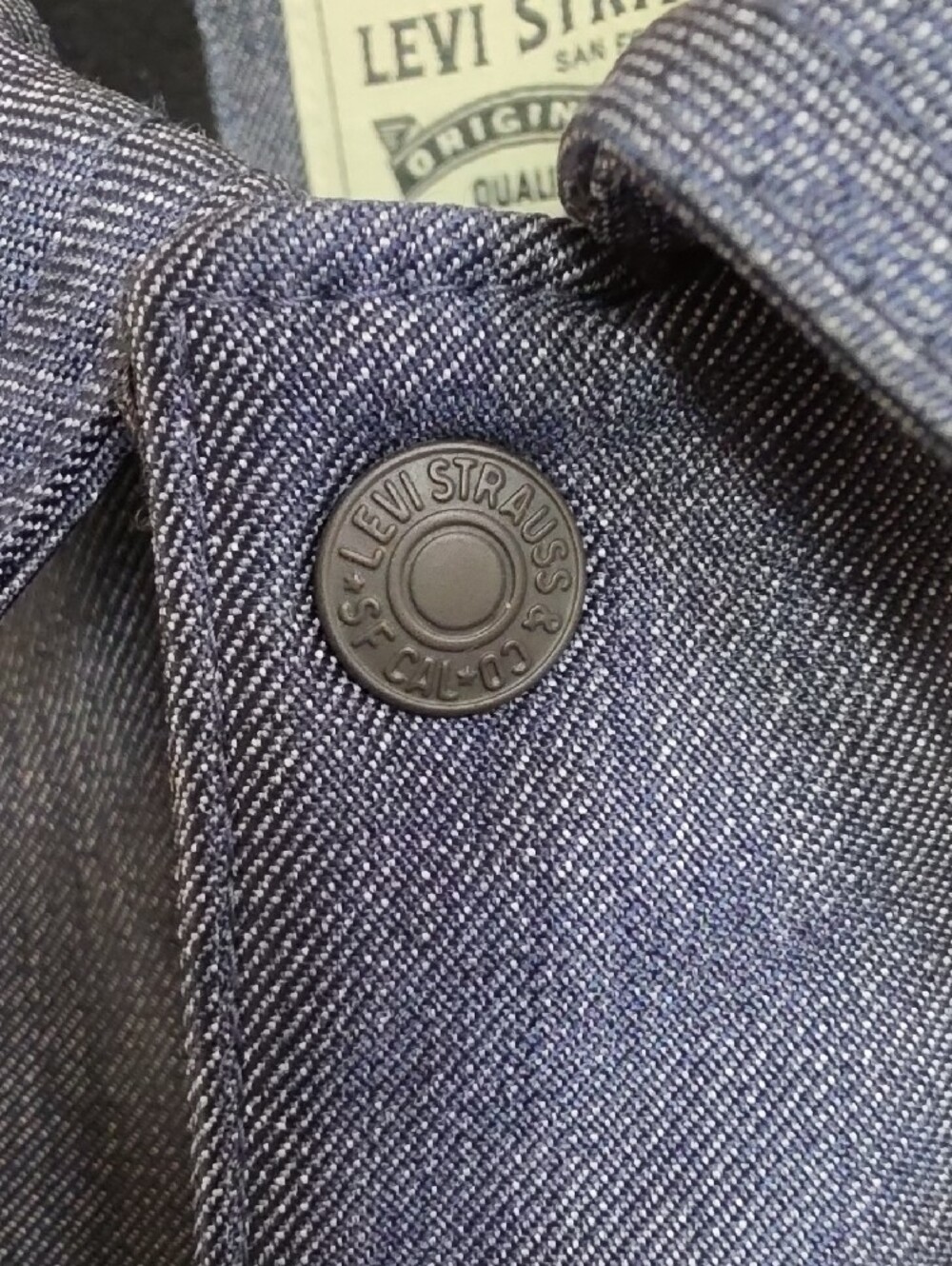 Levi's Dark Indigo Denim Jacket - Picture 4 of 6